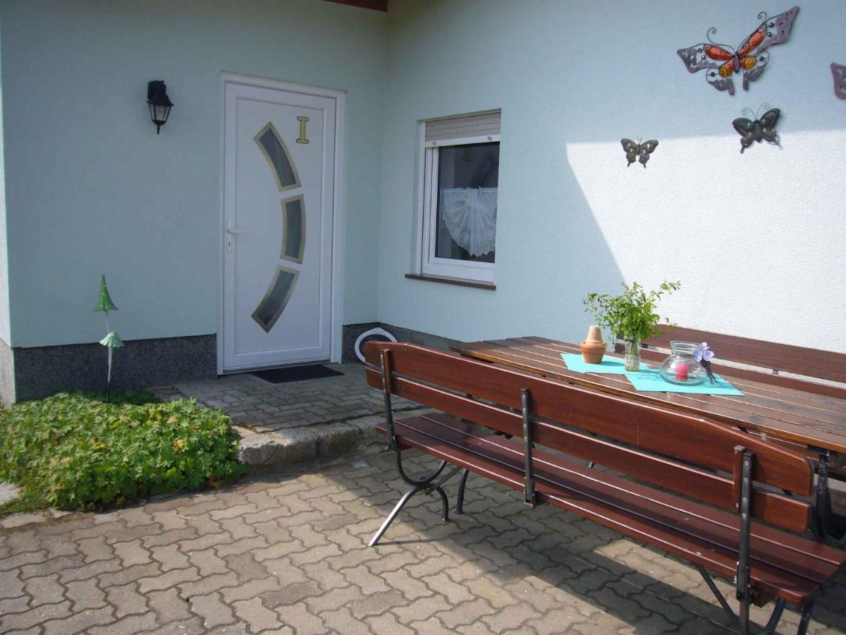 Apartments in Lübben Spreewald 26522 Steinkirchen  Buitenkant foto